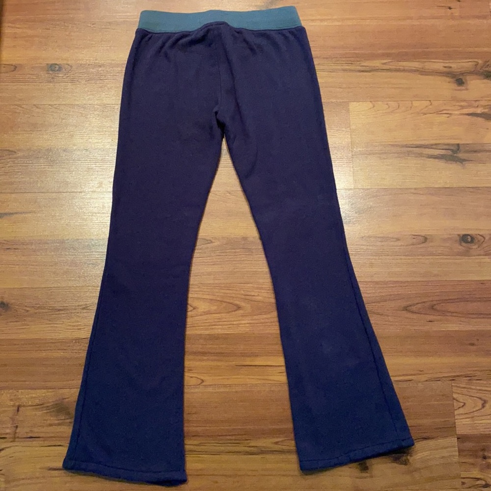 True Religion - Picture 5 of 6